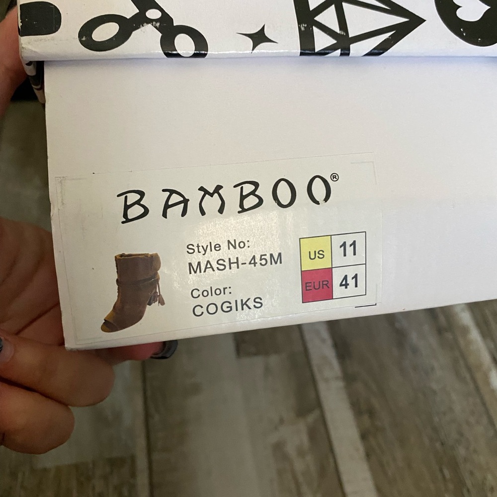 Caramel fall bootie - Picture 5 of 7